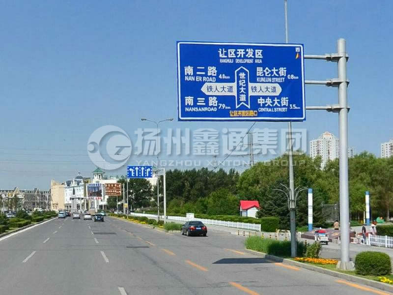 BZG-004，交通標(biāo)志桿，鍍鋅交通標(biāo)志桿