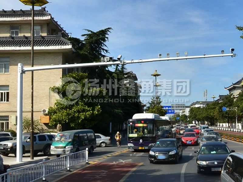 DJG-007，電子警察桿，闖紅燈抓拍桿