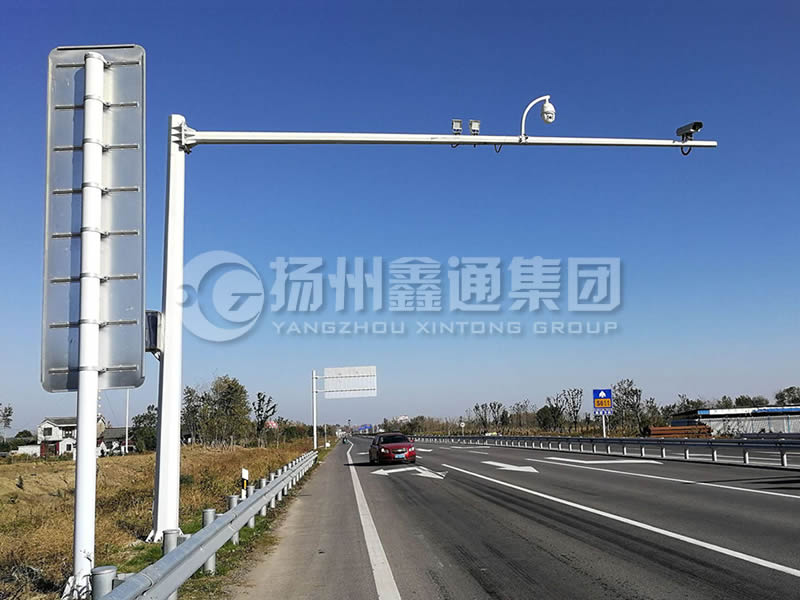 DJG-029，電子警察桿，流量監(jiān)測桿