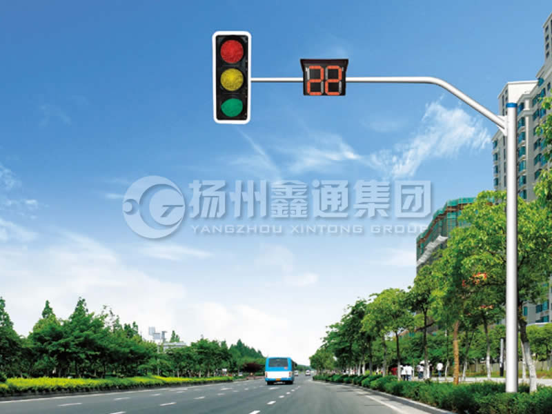 XHDG-010，彎臂信號燈桿，臨沂信號燈桿