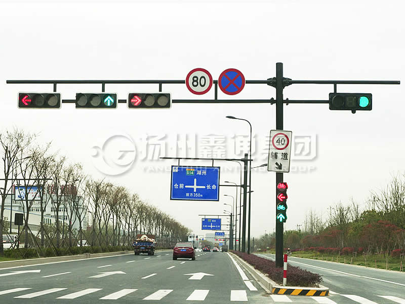 XHDG-056，F(xiàn)型雙臂信號燈桿，杭州信號燈桿